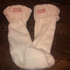 Hunter boot cable knit white socks